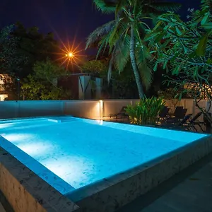 Ton Sai Tropical Island *** Phi Phi Adaları