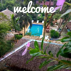 Resort Sea And Hill, Phi Phi Don